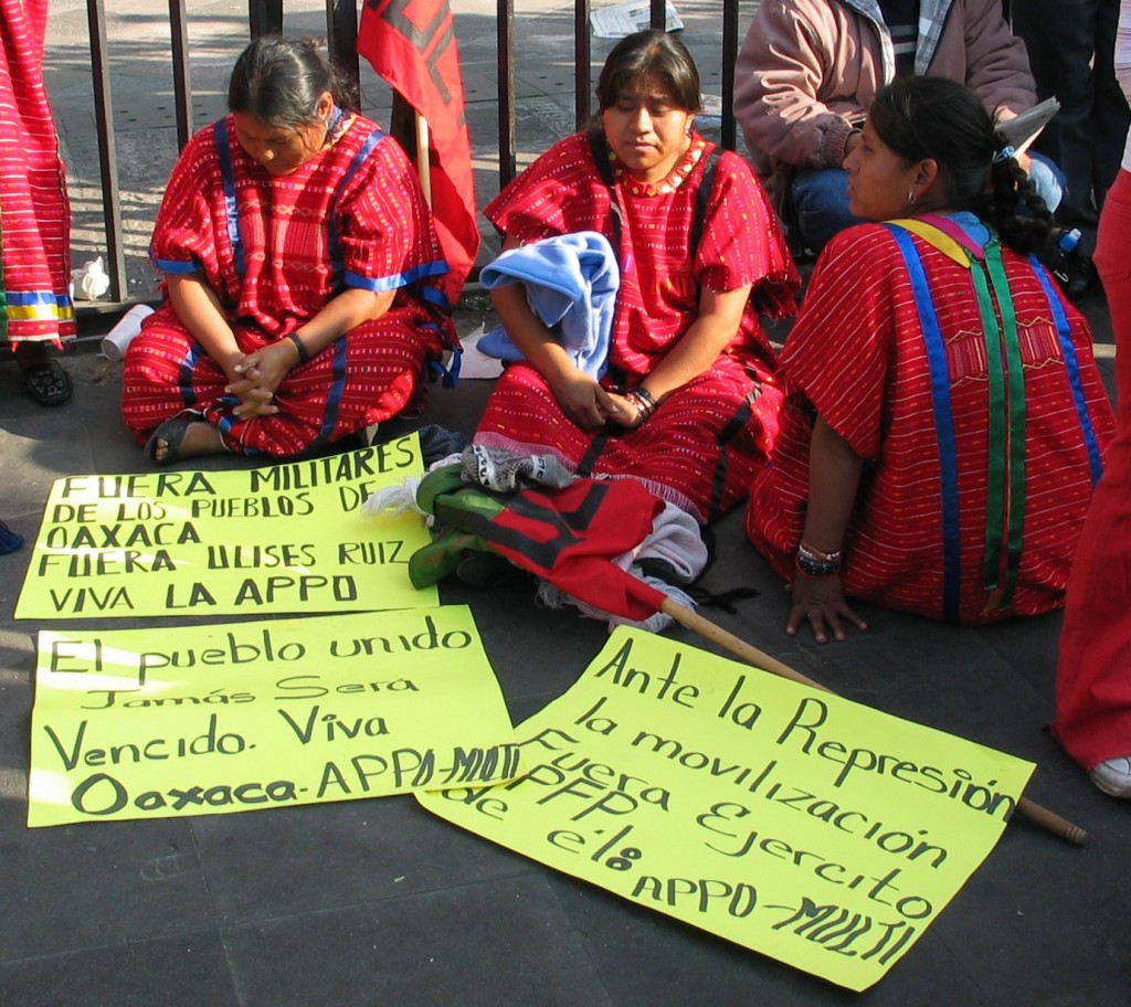 The causes of the APPO and the PRD are heavily interconnected. These activists were listening to AMLO's speech.