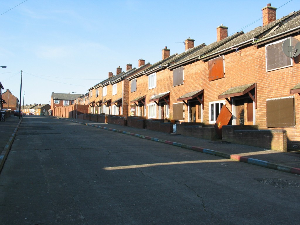 A poor protestant neighborhood. Houses, houses, loads of houses. But not much else.