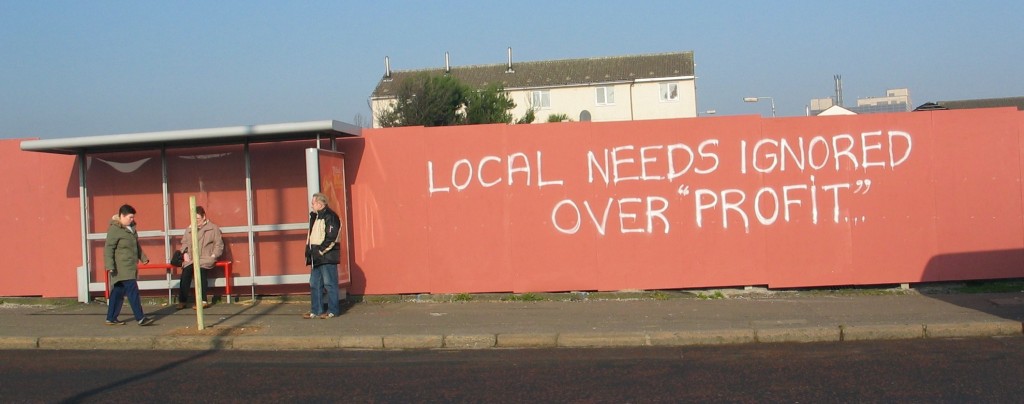 Local demands against profit rather than alliance with one EU-country or another can be seen in Belfast as well.